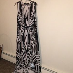 Maxi dress by Elementz size xl